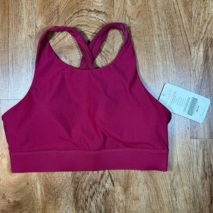 Fabletics No-Bounce Sports Bra New With Tags Size Medium in Dark Rose Magenta